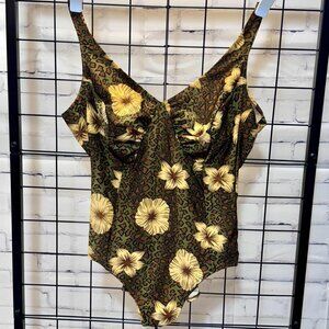 Nicole K Floral Leopard Print One-Piece Swimsuit – Size XXL